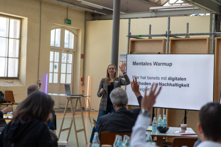 Start des Vortrags über Kreislaufwirtschaft