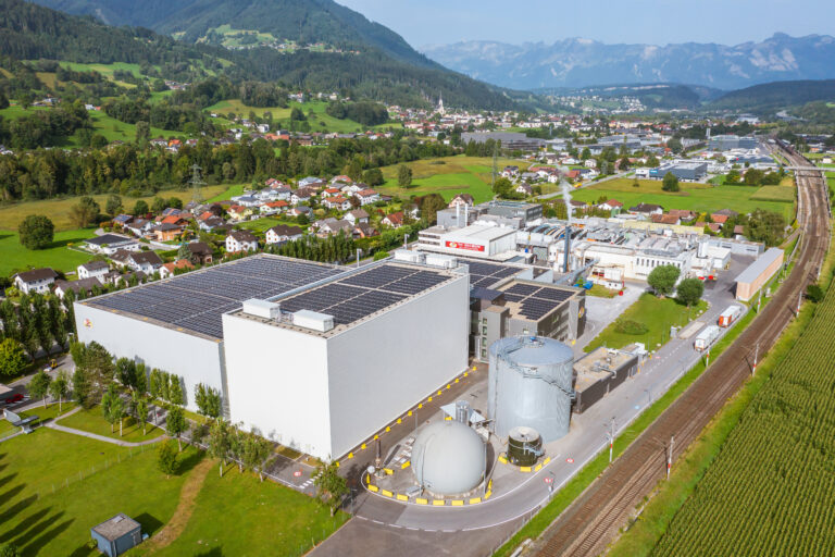 Luftaufnahme 11er Nahungsmittel GmbH | (c) 11er