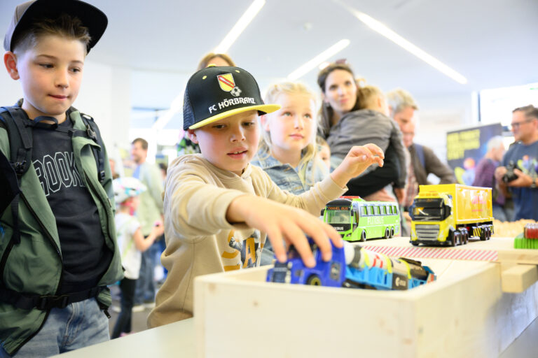 Lange Nacht der Forschung | (c) Matthias Rgomberg . fotograf