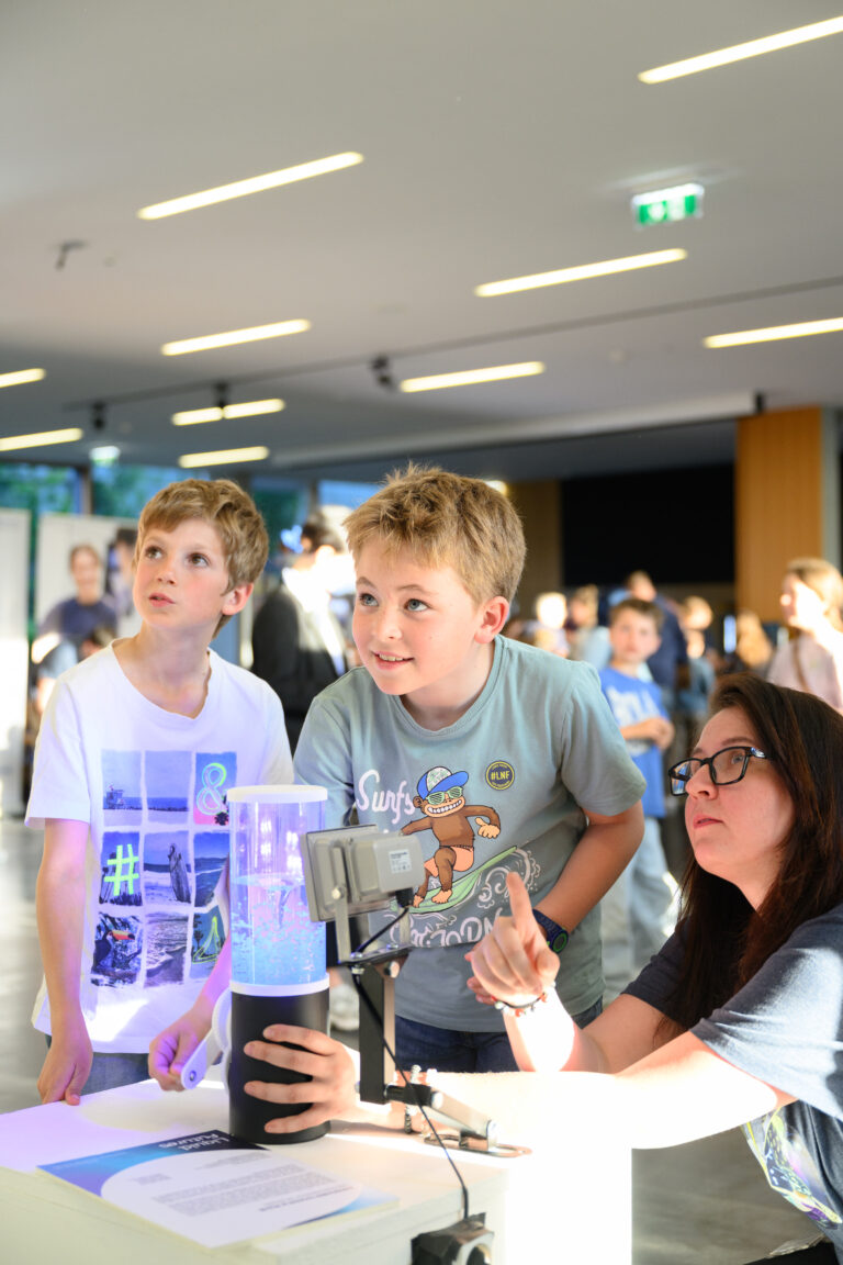 Lange Nacht der Forschung | (c) Matthias Rgomberg . fotograf